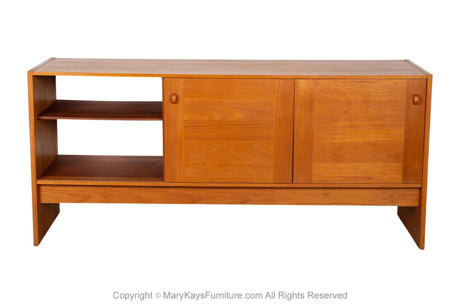 04933ed7-6f7d-4c65-ab79-770cc9801c67_mid-century-teak-Danish-Modern-credenza-sideboard-5.jpg