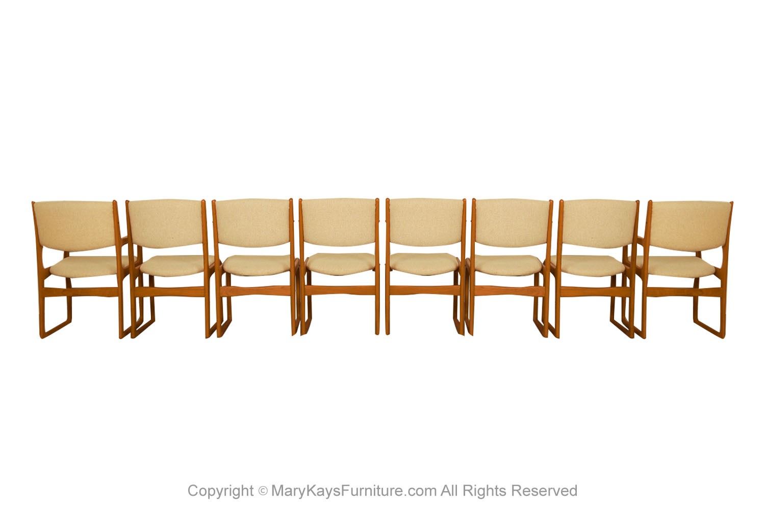 124fa437-968a-49f3-9d07-162a3af54097_8-Mid-Century-Modern-Sculpted-Teak-Chairs-Benny-Linden-7.jpg
