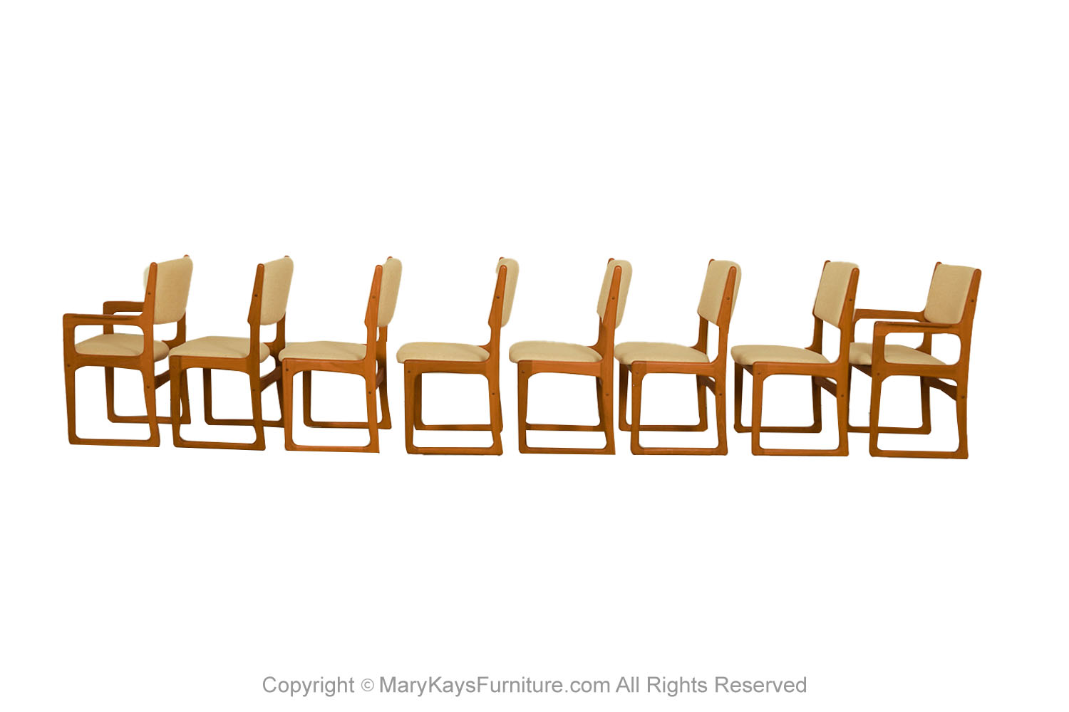 124fa437-968a-49f3-9d07-162a3af54097_8-Mid-Century-Modern-Sculpted-Teak-Chairs-Benny-Linden-8.jpg