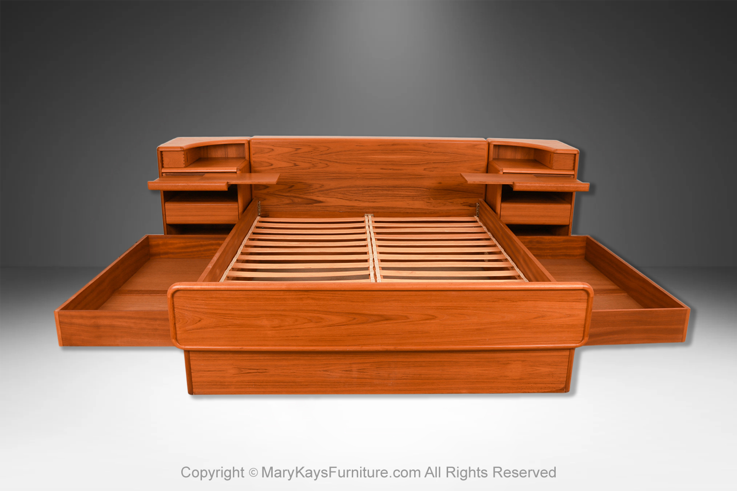 4081be22-c054-4648-b0c2-0dce1049b0ce_Danish-Mid-Century-Teak-King-Platform-Bed-and-Nightstands-3.jpg