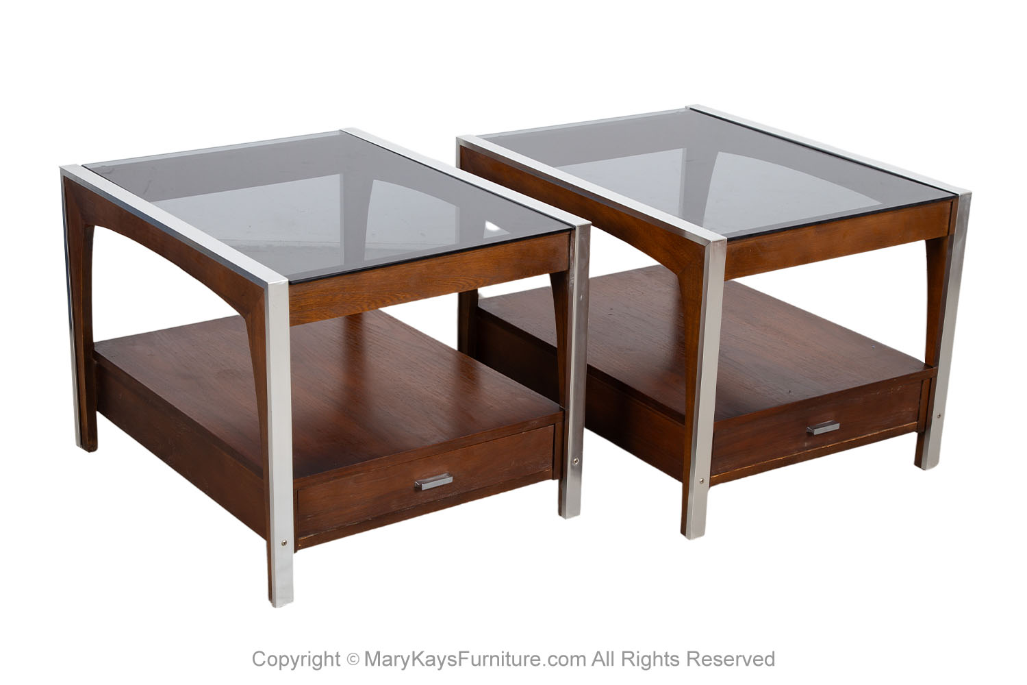 460fbadd-f318-4f07-ae80-37a633d09e41_pair-mid-century-Walnut-Aluminum-smoked-Glass-nightstands-end-tables-4.jpg