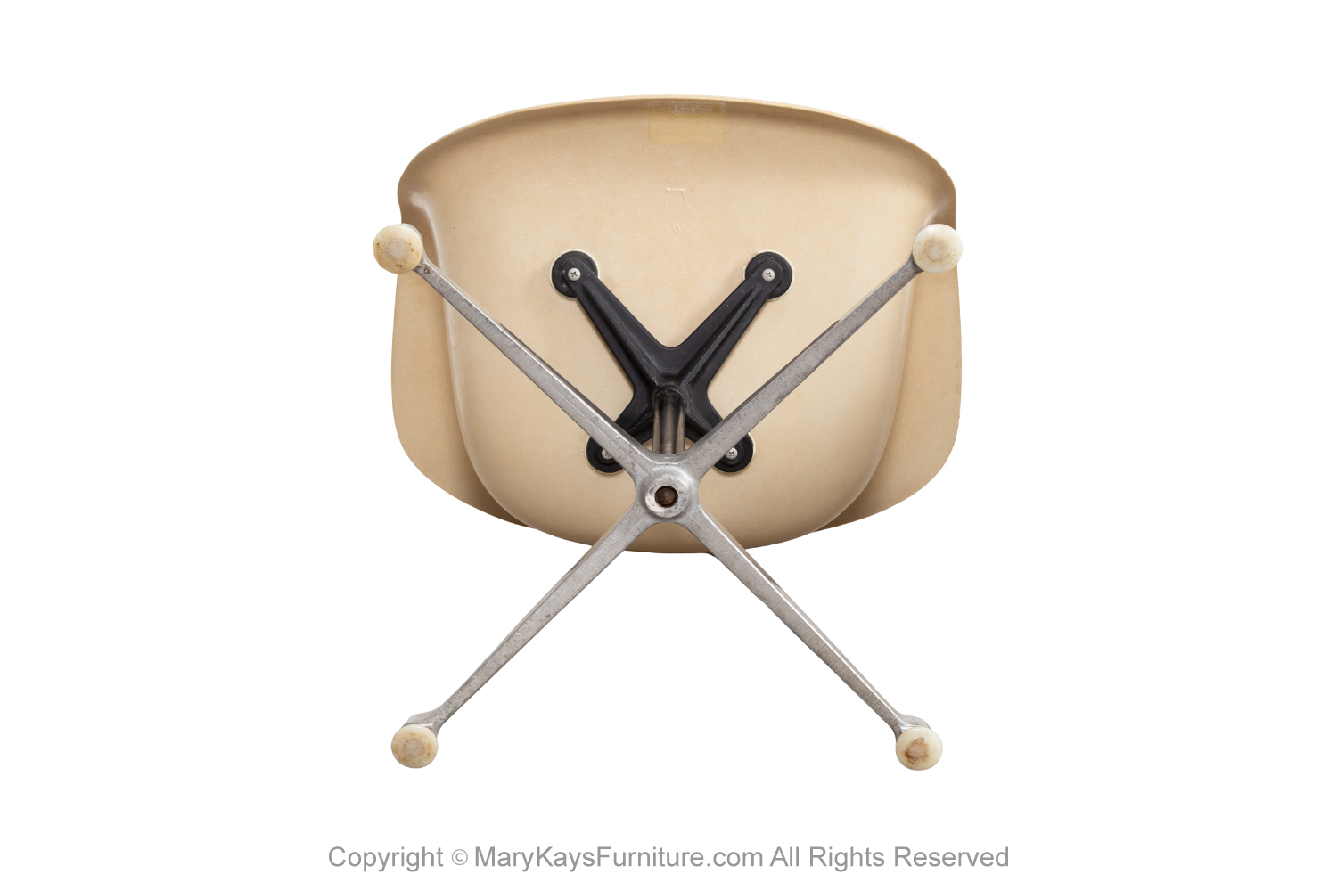 4e4658a1-69e5-4b3c-96ed-00452d90feb9_pair-Bucket-fiberglass-Swivel-Chairs-Charles-Eames-for-Herman-Miller-9.jpg