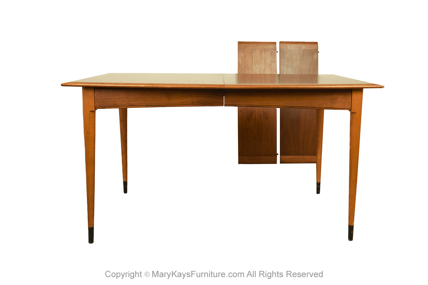 56b21c2d-f2e1-4bb0-9a93-b572445e0970_Mid-Century-Lane-acclaim-Dovetail-Expandable-Dining-Table-3.jpg