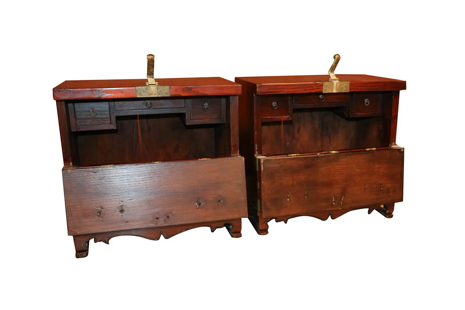 a7dee809-84c8-4e52-8d41-cbeeee150322_Pair-Antique-Korean-Elm-brass-Chests-5.webp