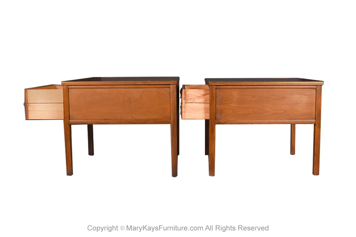 c63896c7-c501-4a96-bd80-2bc5b0e36259_Mid-Century-Hollywood-Regency-Campaign-Style-End-Tables-pair-4.webp