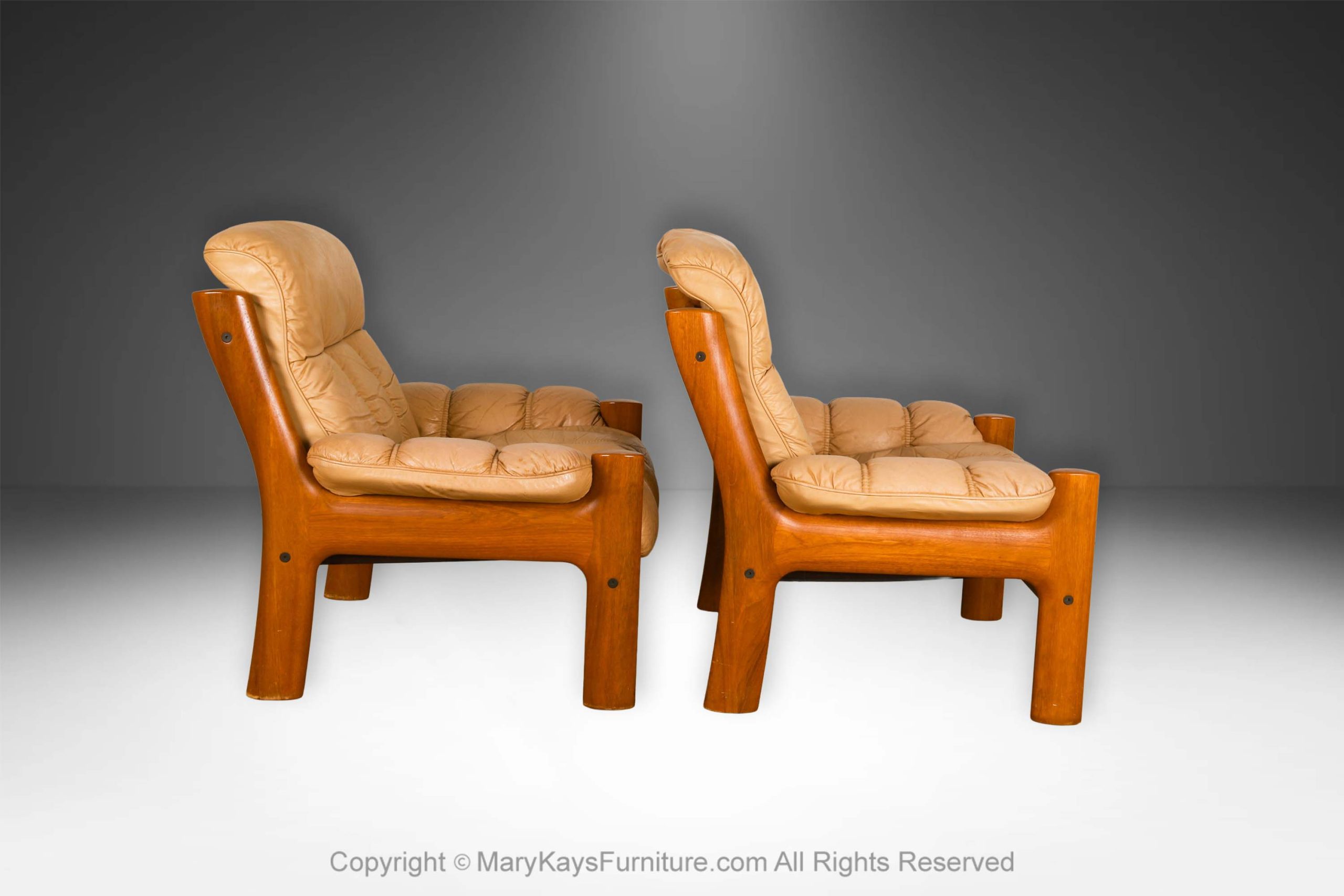 MidCentury-Pair-Ekornes-Norway-Leather-Armchairs-3.jpg