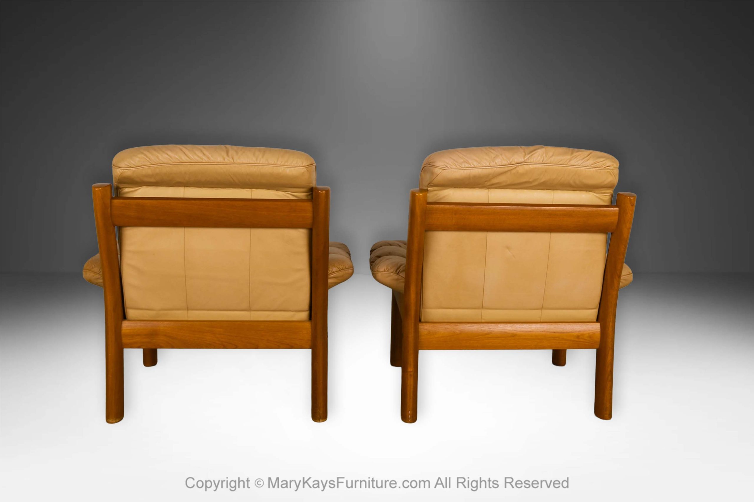 MidCentury-Pair-Ekornes-Norway-Leather-Armchairs-5.jpg